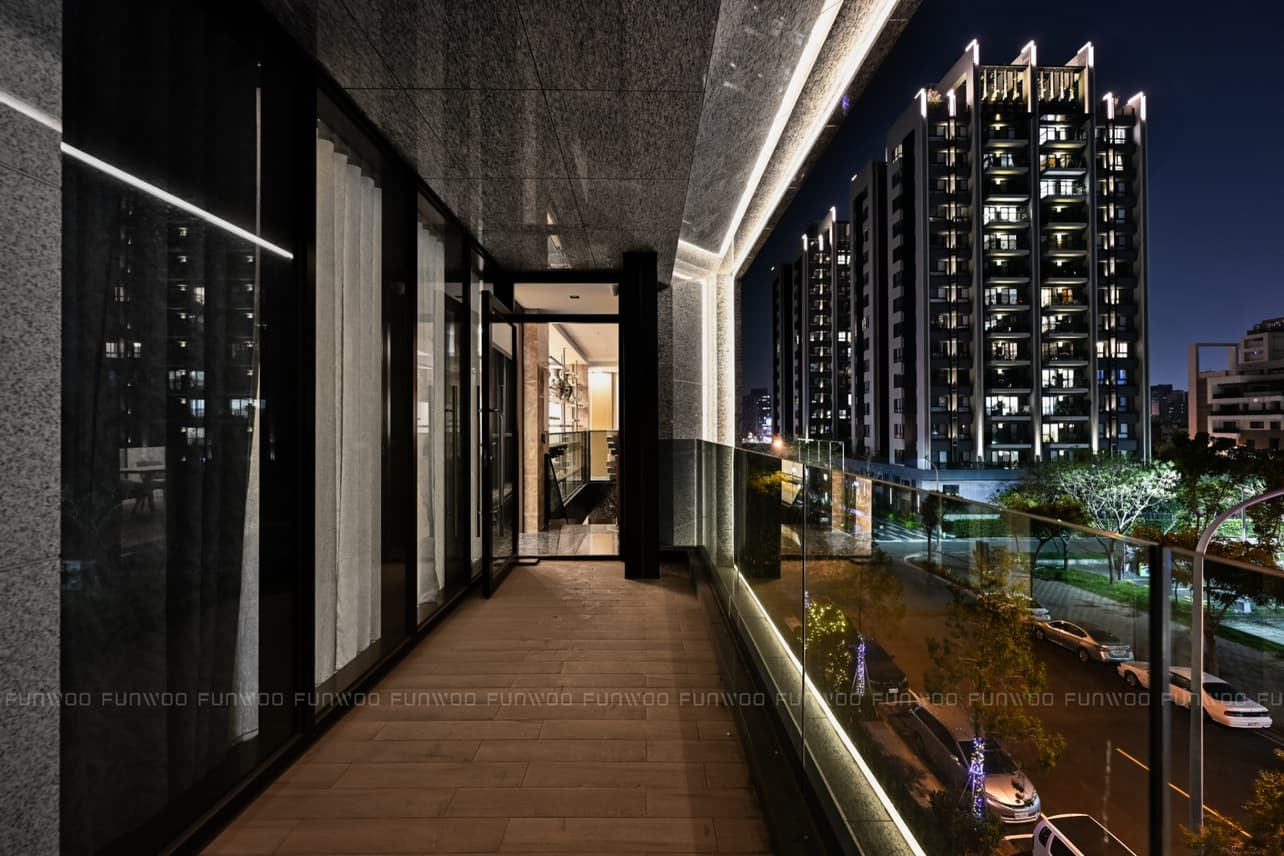 台中頂級學區超跑尊榮別墅 slide